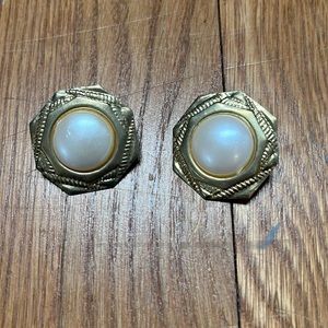 Vintage clip on earrings